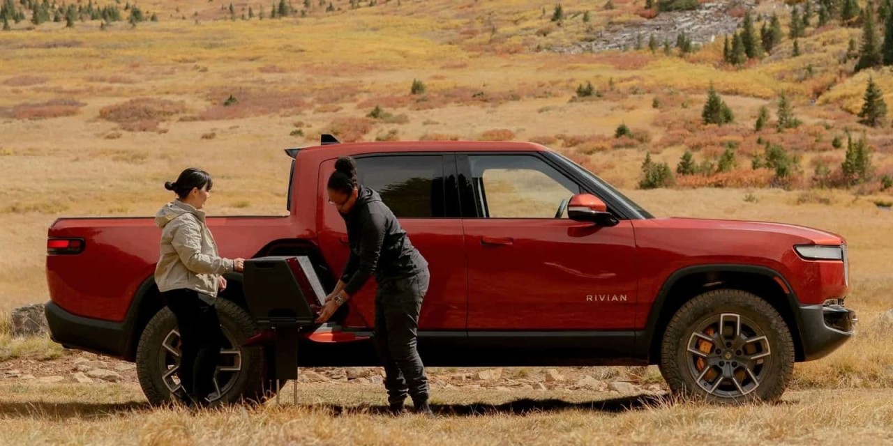 Rivian R1T - Electric Pickup